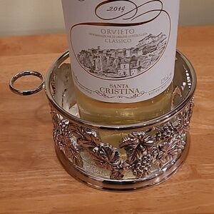 ELEGANCE Vintage Silver Plated Zinc Wine Bottle Coaster Grape and Leaf Design